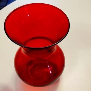 ROYAL RUBY Vintage RED GLASS VASE 7" Tall